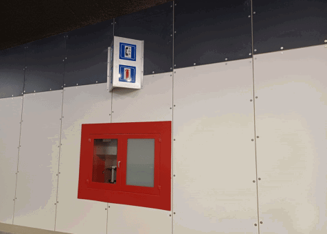 Rode tunnelkast