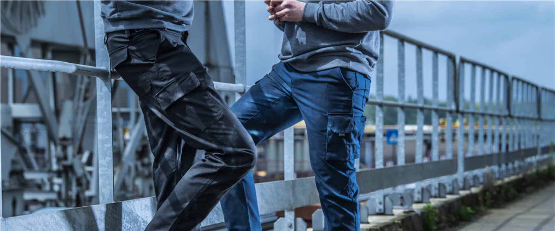 Grote Santino werkkleding collectie bij Outfit company wear. Te personaliseren met borduring of bedrukking in het eigen atelier.