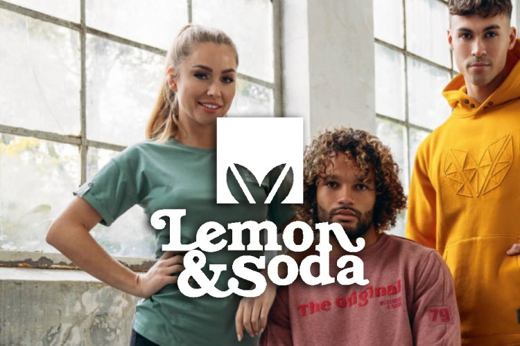 Lemon & Soda is een van de vele topmerken in de bedrijfskledingcollectie van Outfit company wear en te personaliseren met borduring of bedrukking