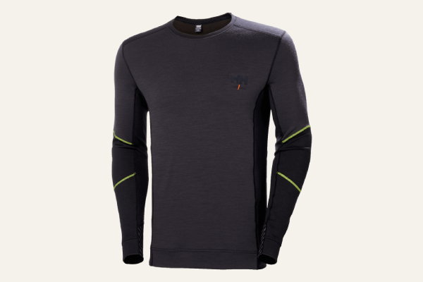 Helly Hansen Workwear basislaag LIFA merino - Outfit company wear blog werkkleding voor winterse weersomstandigheden