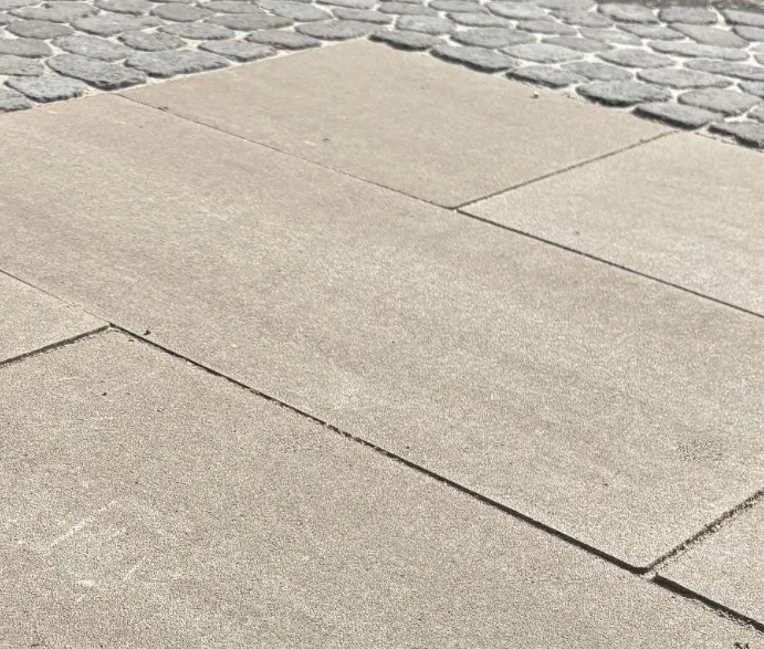 Tegel voor terras met kassei 80x40cm