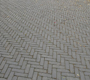 Gebakken WF klinker getrommeld oprit 20x5cm