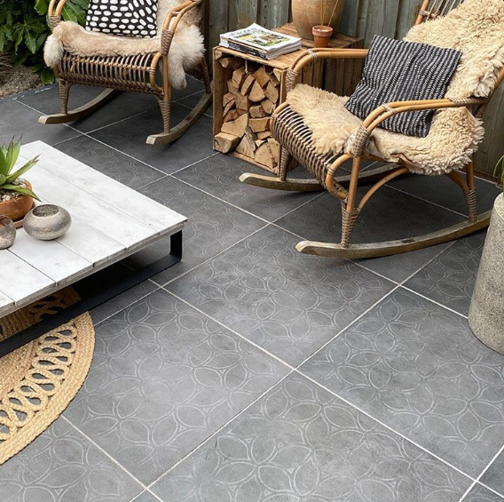 Terrastegel keramiek decor sfeer 90x90cm